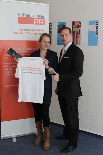 Zum Artikel: Dank an Caroline Bullwinkel für das Praktikum in Bremen