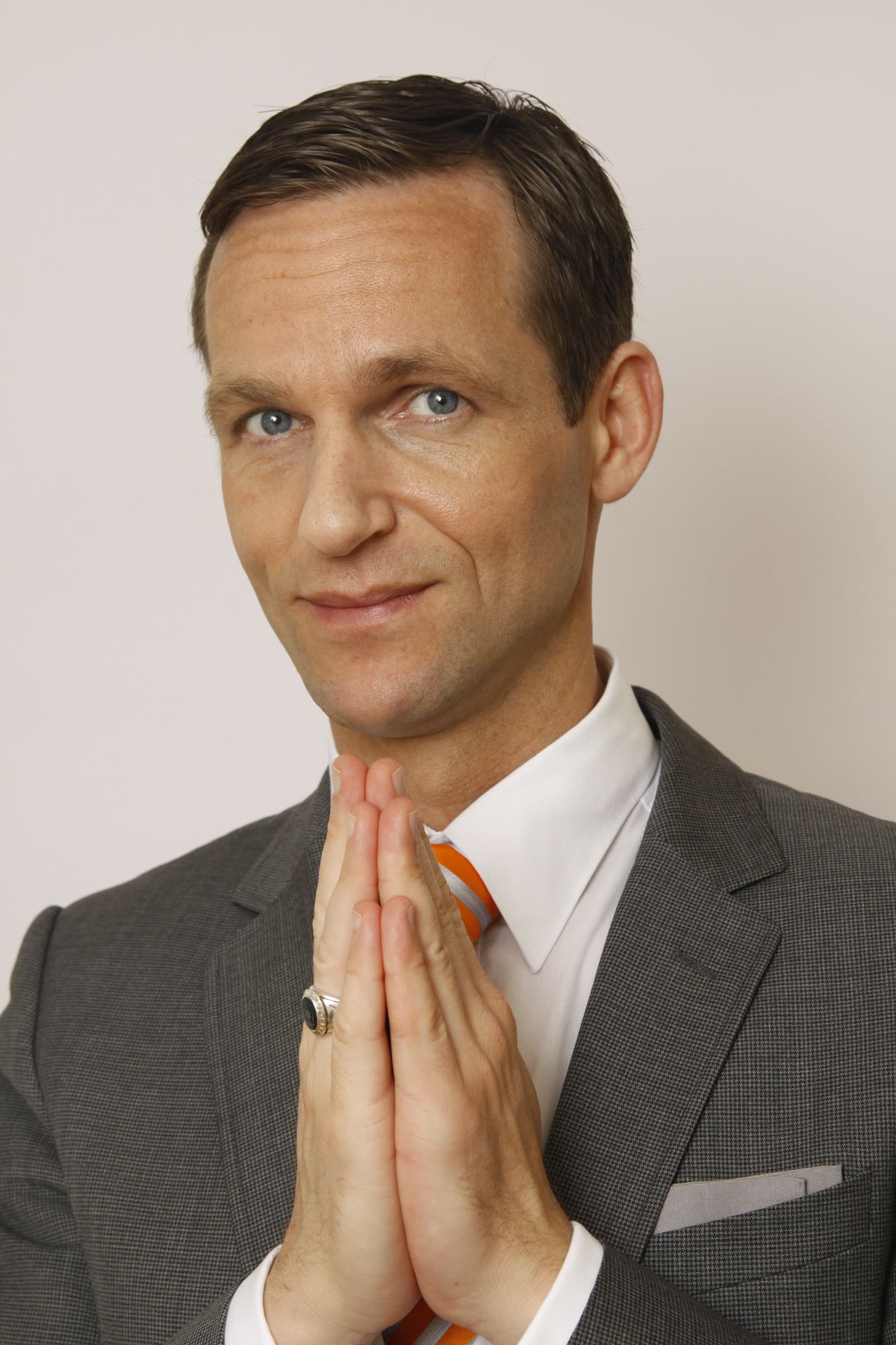 Nicolas Scheidtweiler ist gerne PR-Berater in Bremen