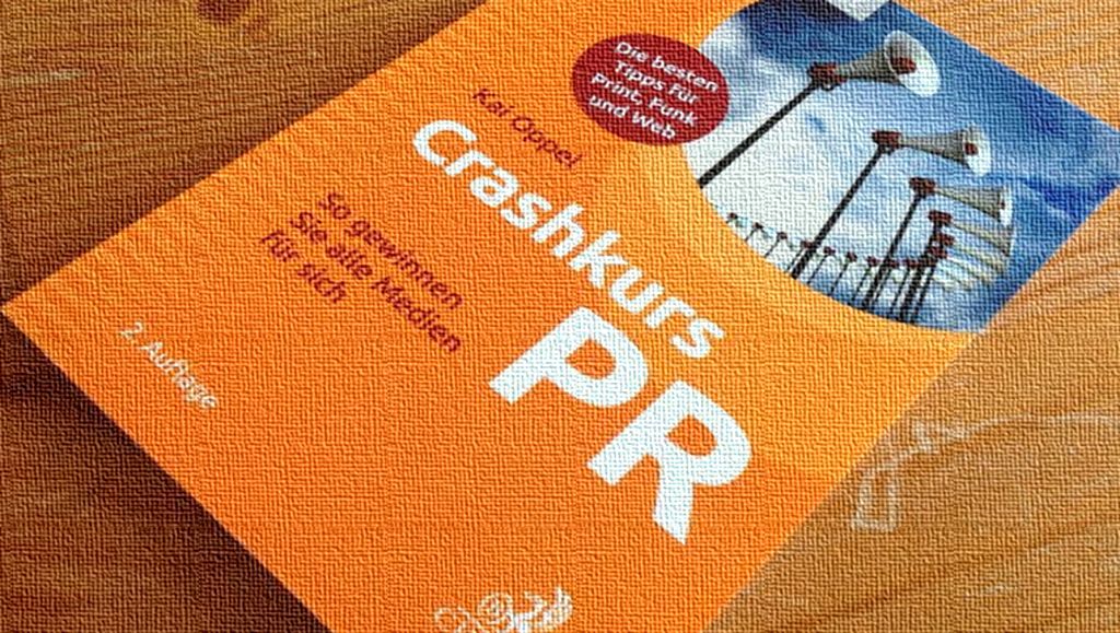 Crashkurs_PR_Kuddelmuddel_von_Kai_Oppel_Rezension_PR-Agentur_Bremen