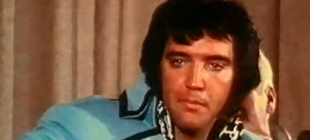 Bild: Elvis Presley im Interview über Image und Identität